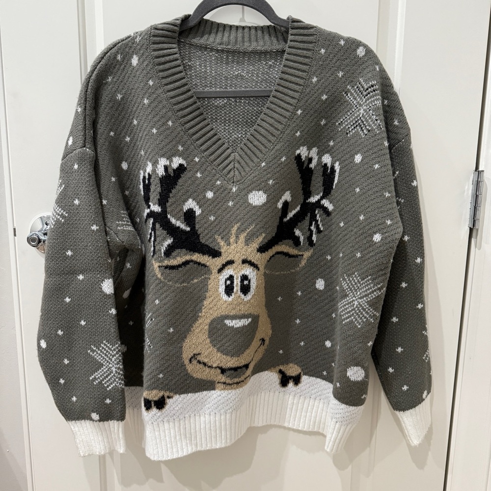 Womens Christmas sweater reindeer snowflakes falling snow size xxl -order early